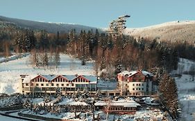 Hotel & Medi-Spa Bialy Kamien